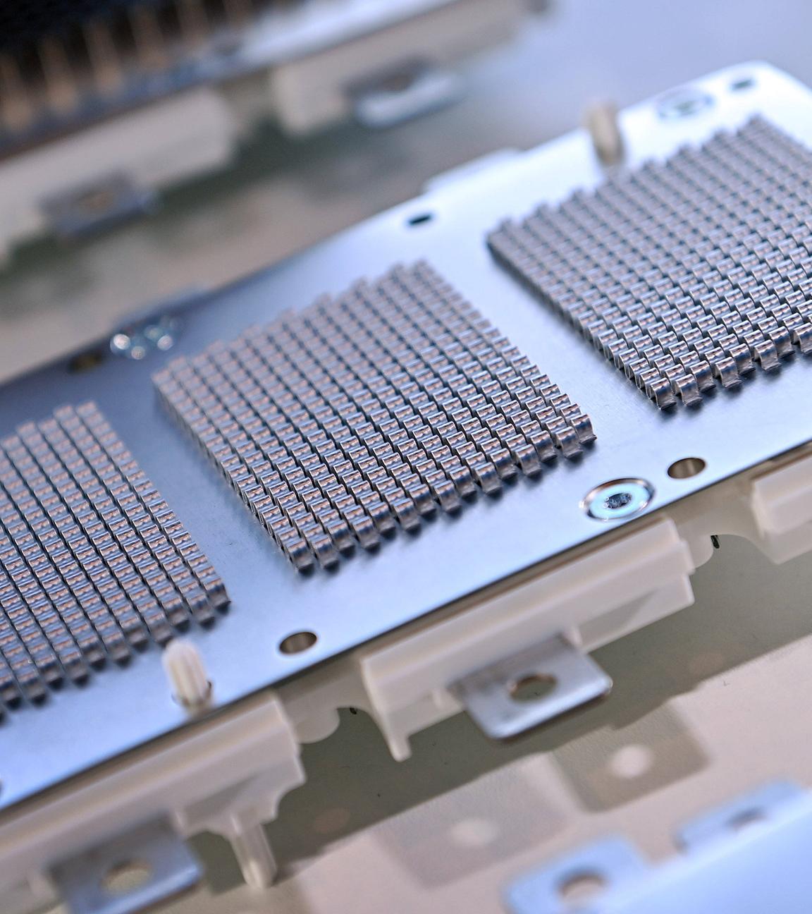 Chips auf einem Kühlkörper für Elektrofahrzeuge