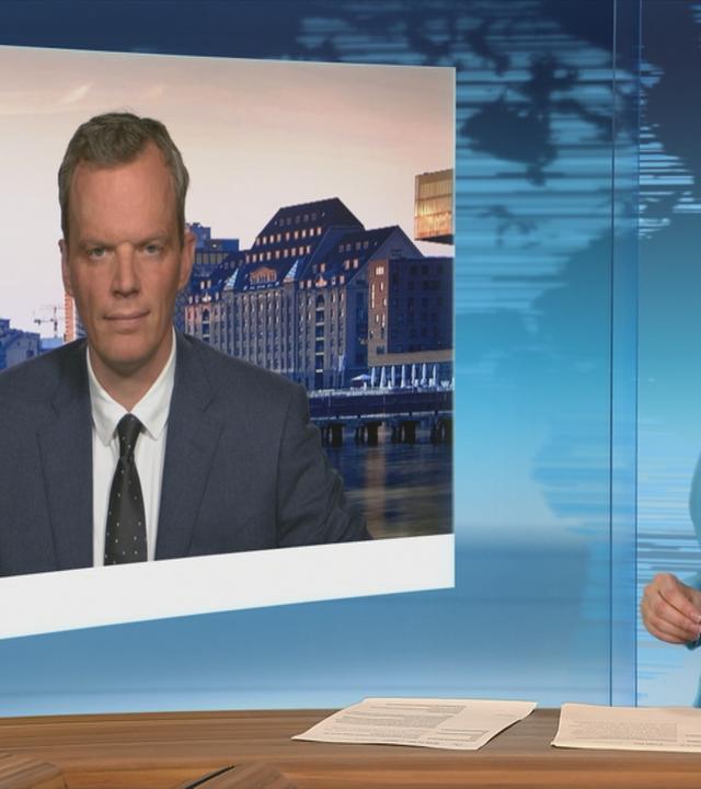 Der Mangel an Mikrochips wird täglich größer und könnte laut dem Hersteller-Verband Aeca schon in wenigen Tagen zu Produktionsstopps führen. Florian Neuhahn berichtet.