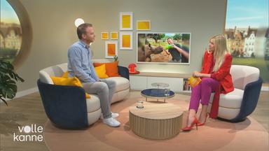 Christian Ehrlich und Nadine Krüger sitzen sich gegenüber