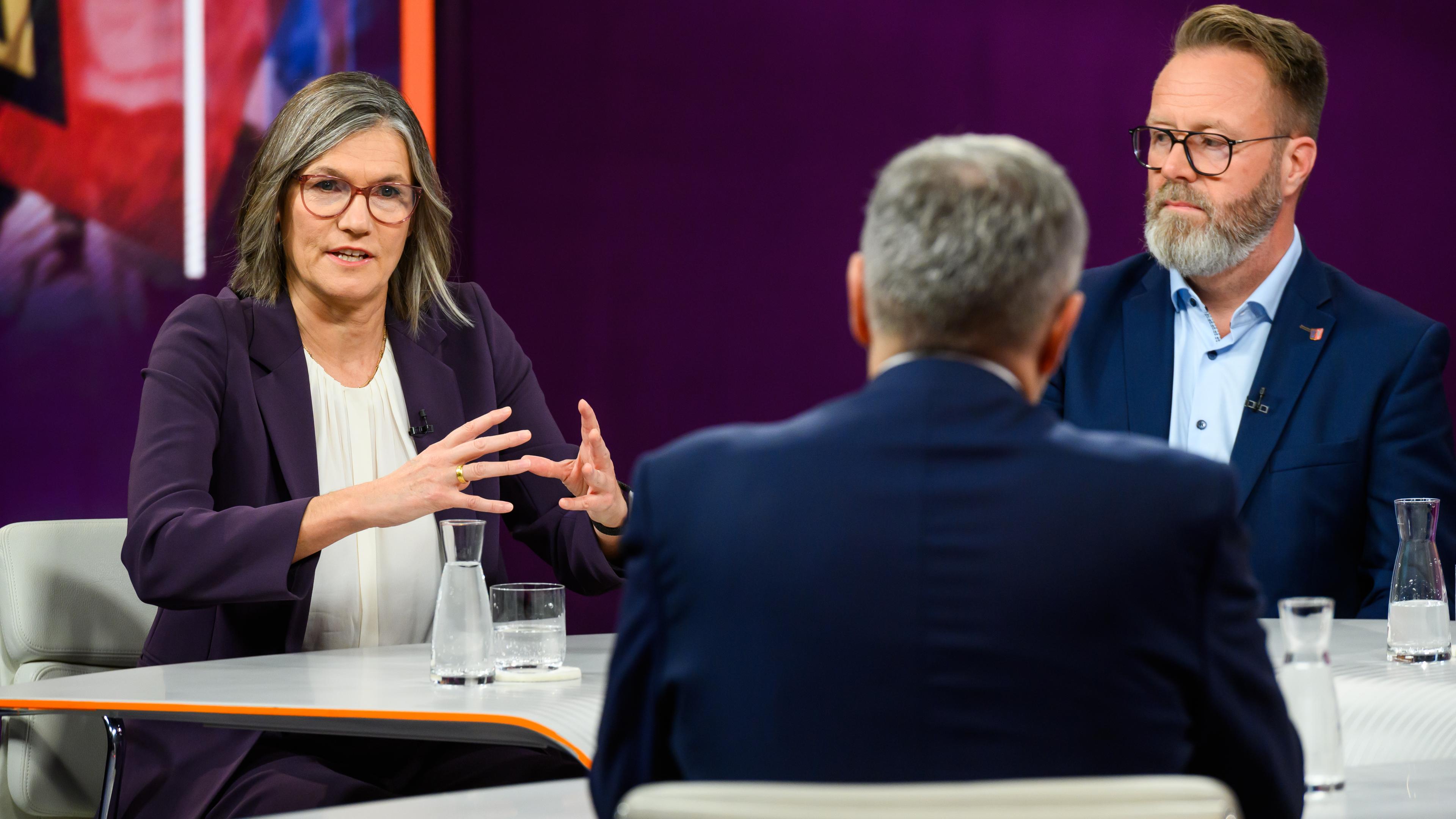 Christiane Benner bei "maybrit illner"