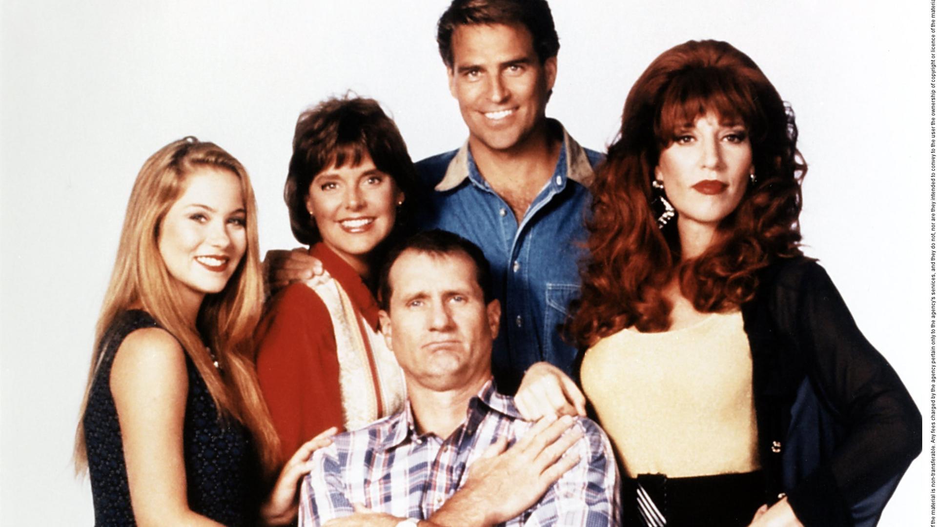 Personen: Christina Applegate; Ed O'Neill; Katey Sagal; David Faustino; Amanda Bearse; Ted Mcginnley