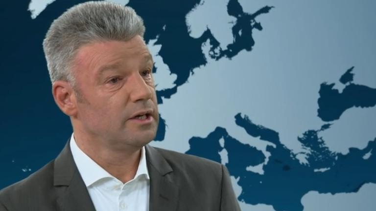 Studiogespräch zwischen ZDF-Rechtsredakteur Christoph Schneider und Christian Sievers im heute journal Studio, 06.08.2019