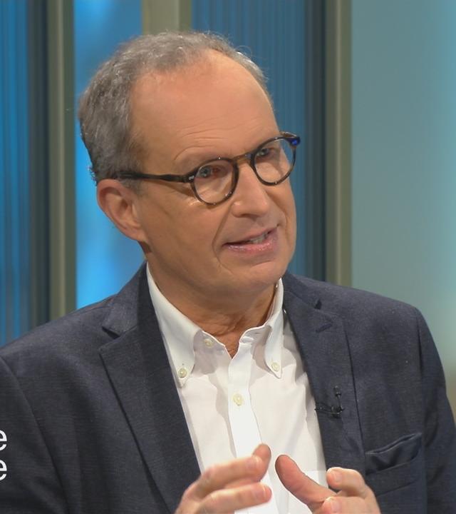 Dr. Christoph Specht