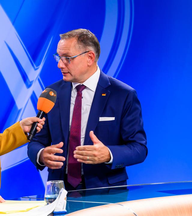 AfD-Chef Tino Chrupalla mit einer Reaktion zur Landtagswahl in Sachsen-Anhalt.