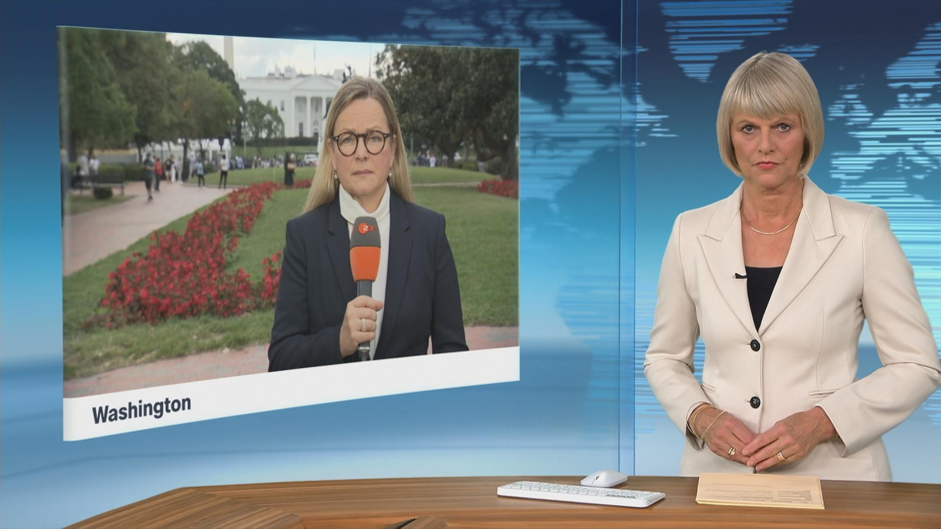 Claudia Bates im Schaltgespräch