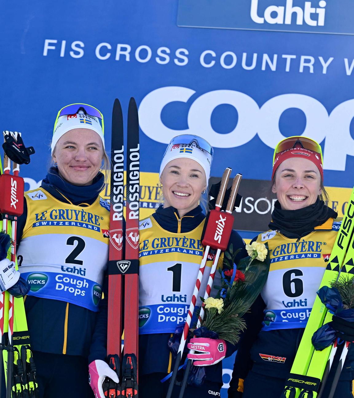 Podium Frauen-Sprint Freistil, FIS Nordic Weltcup Lahti – 1. Jonna Sundling (SWE), 2. Linn Svahn (SWE), 3. Coletta Rydzek (GER).