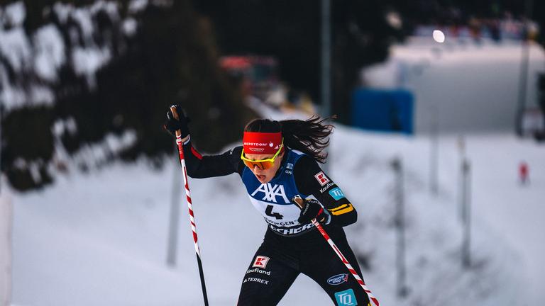 Coletta Rydzek beim Weltcup in Oberhof