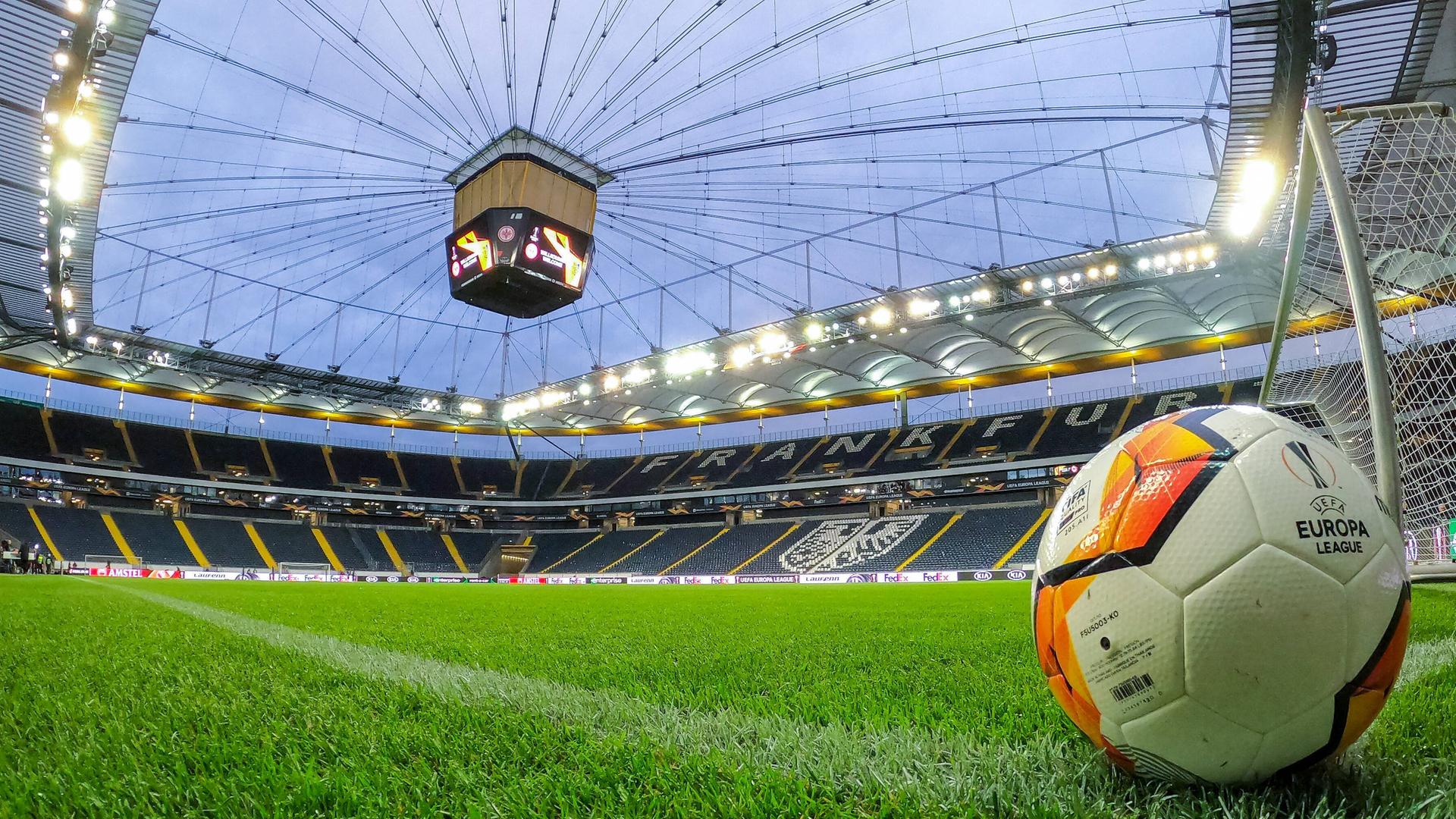 Typical: Commerzbank Arena