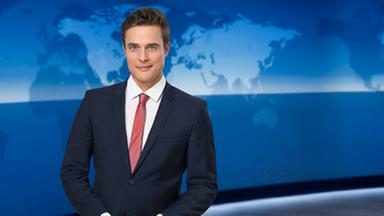 14.05.2025, Hamburg: Constantin Schreiber steht im Studio der ARD "Tagesschau"