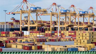 Containerterminal in Bremerhaven