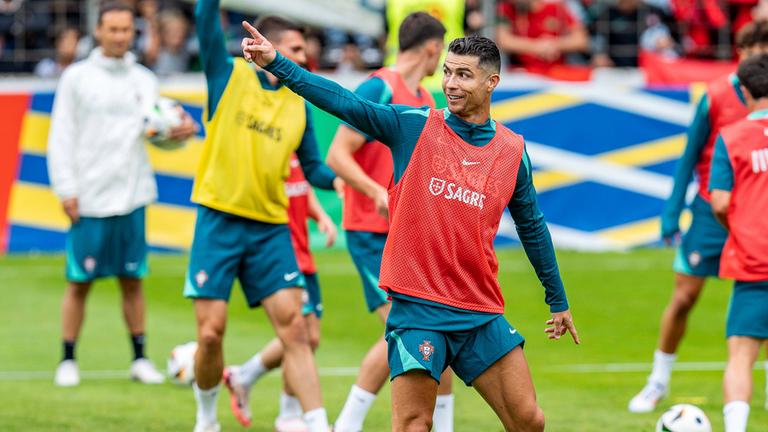 Das Bild zeigt Cristiano Ronaldo.