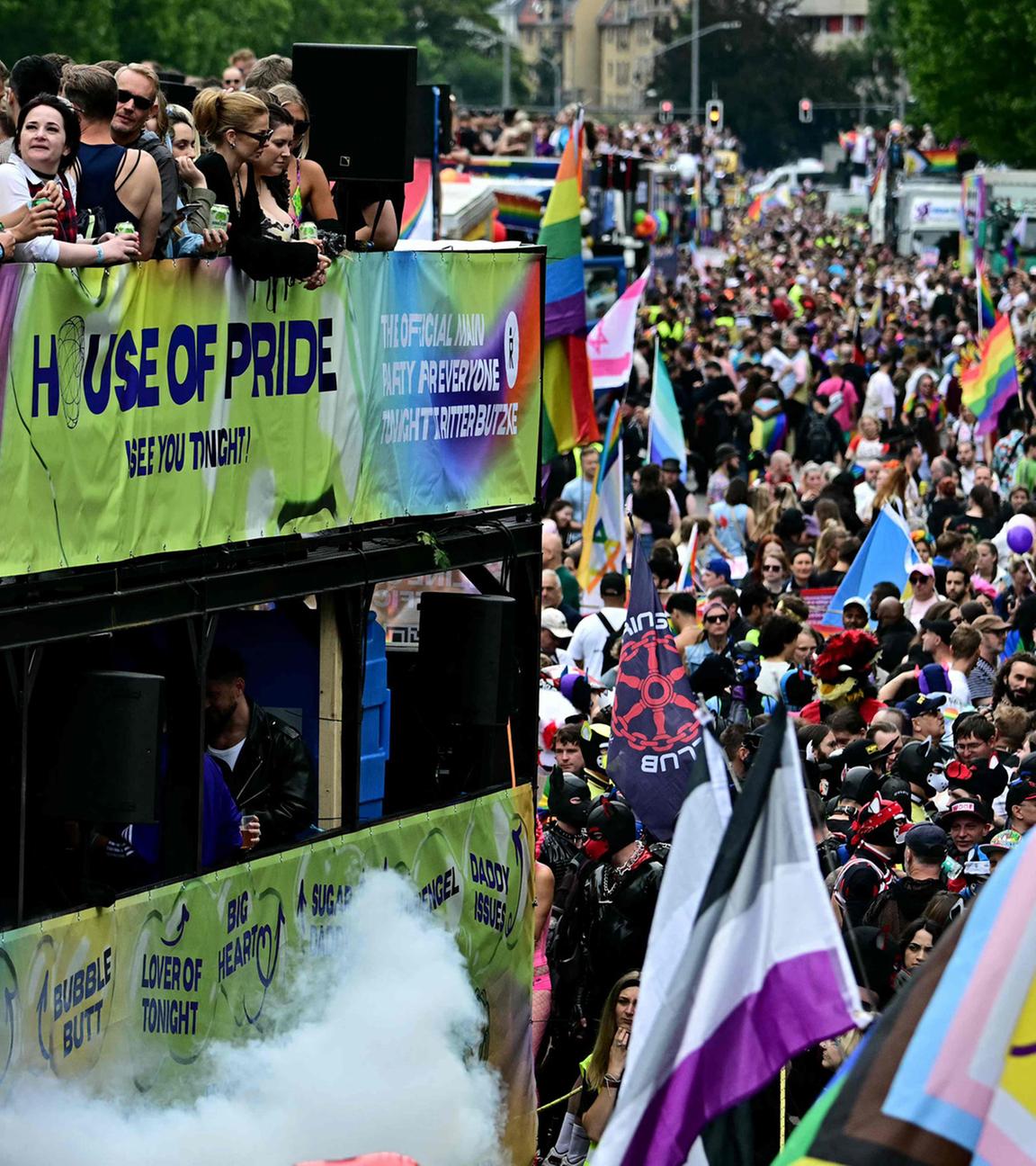 Teilnehmer des Christopher Streetday in Berlin am 26.07.2025.