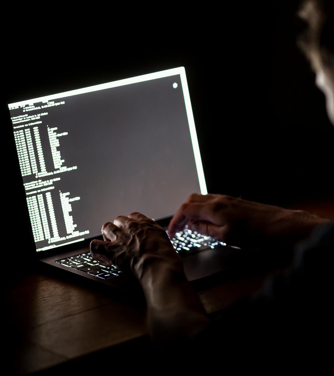 Hybride Bedrohungen und Cyberangriffe