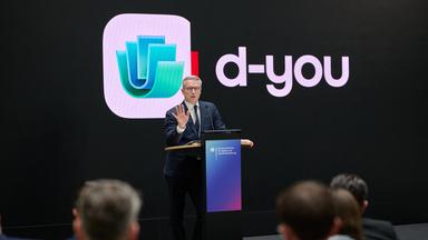 Karsten Wildberger (CDU), Bundesminister für Digitalisierung und Staatsmodernisierung präsentiert den Namen und das Logo der EUDI-Wallet d-you