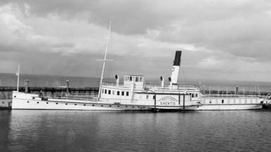 Archiv: Das Dampfschiff "Säntis" ist auf dem Bodensee zu sehen.