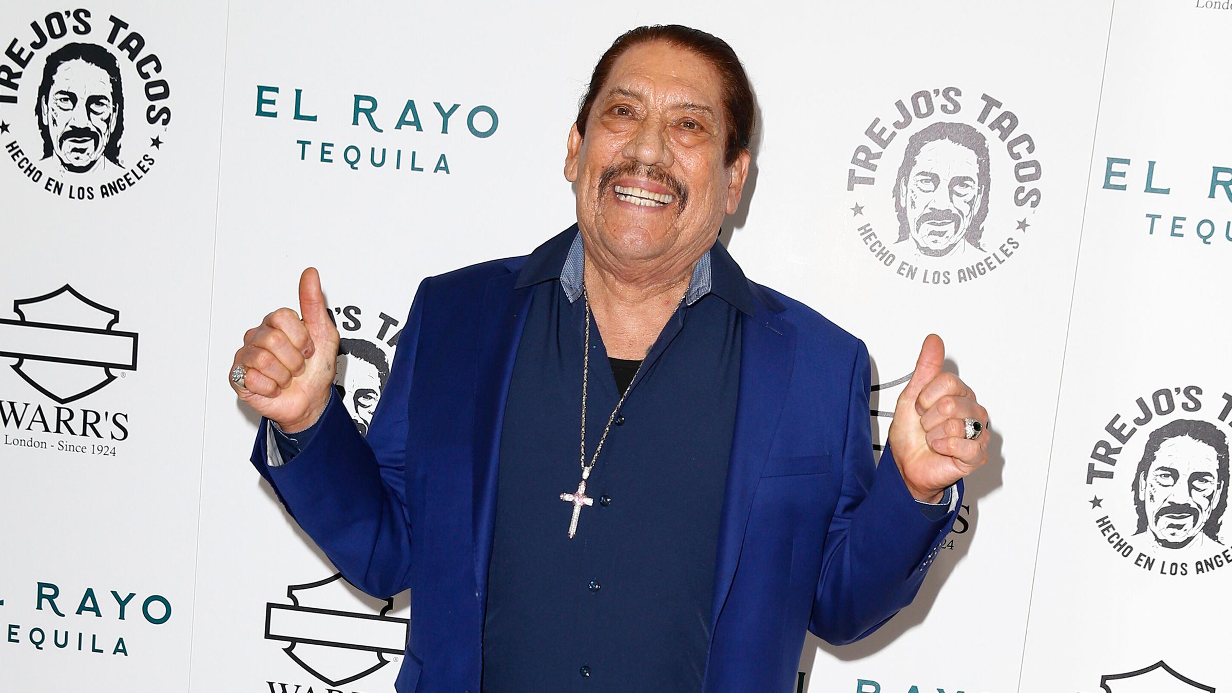 Diese markante Männer-Miene kennt jeder Actionkino-Fan: Danny Trejo feiert heute seinen 80. Geburtstag. Sein Weg zum Film-Bösewicht war hart, führte über Knast und Drogenentzug. (16.05.2024)