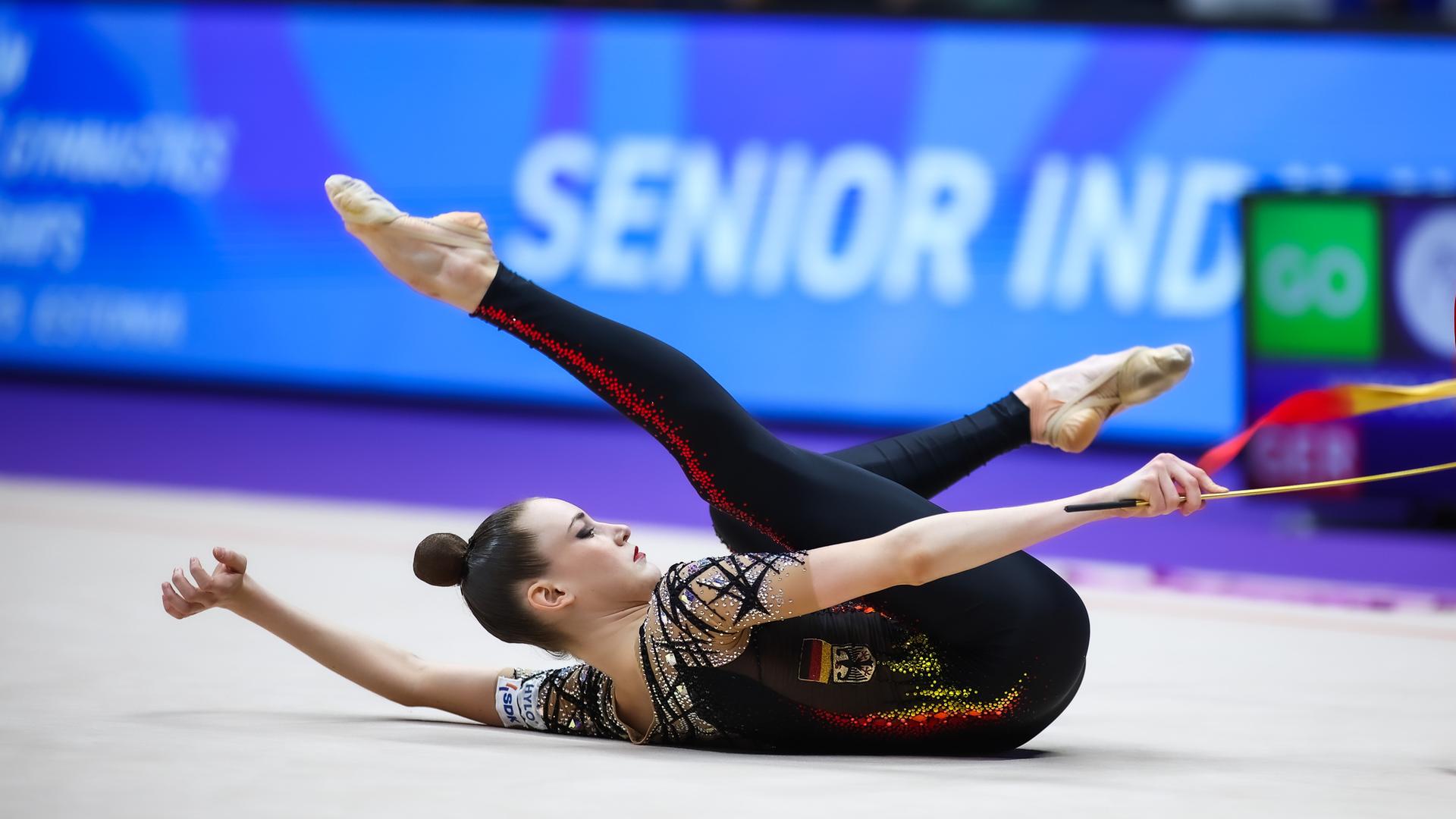 Darja Varfolomeev holt den EM-Titel mit dem Band