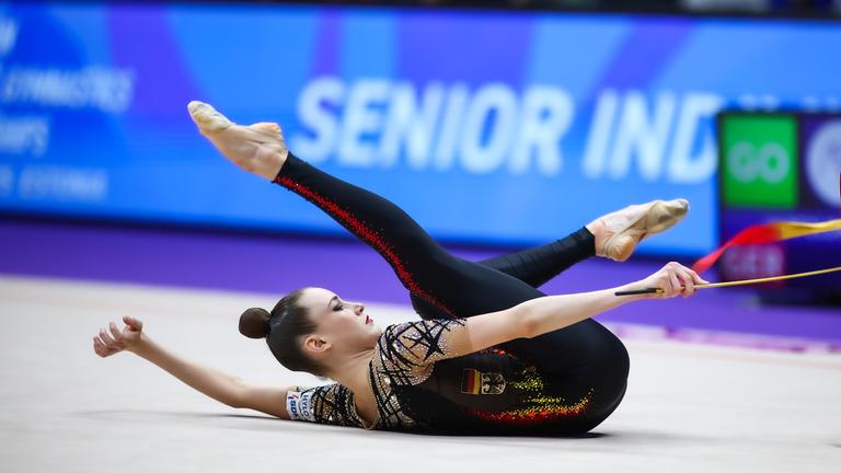 Darja Varfolomeev holt den EM-Titel mit dem Band