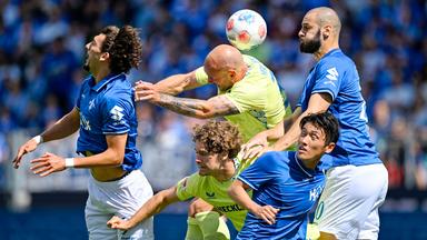 Fußball: SV Darmstadt 98 gegen Hertha BSC.