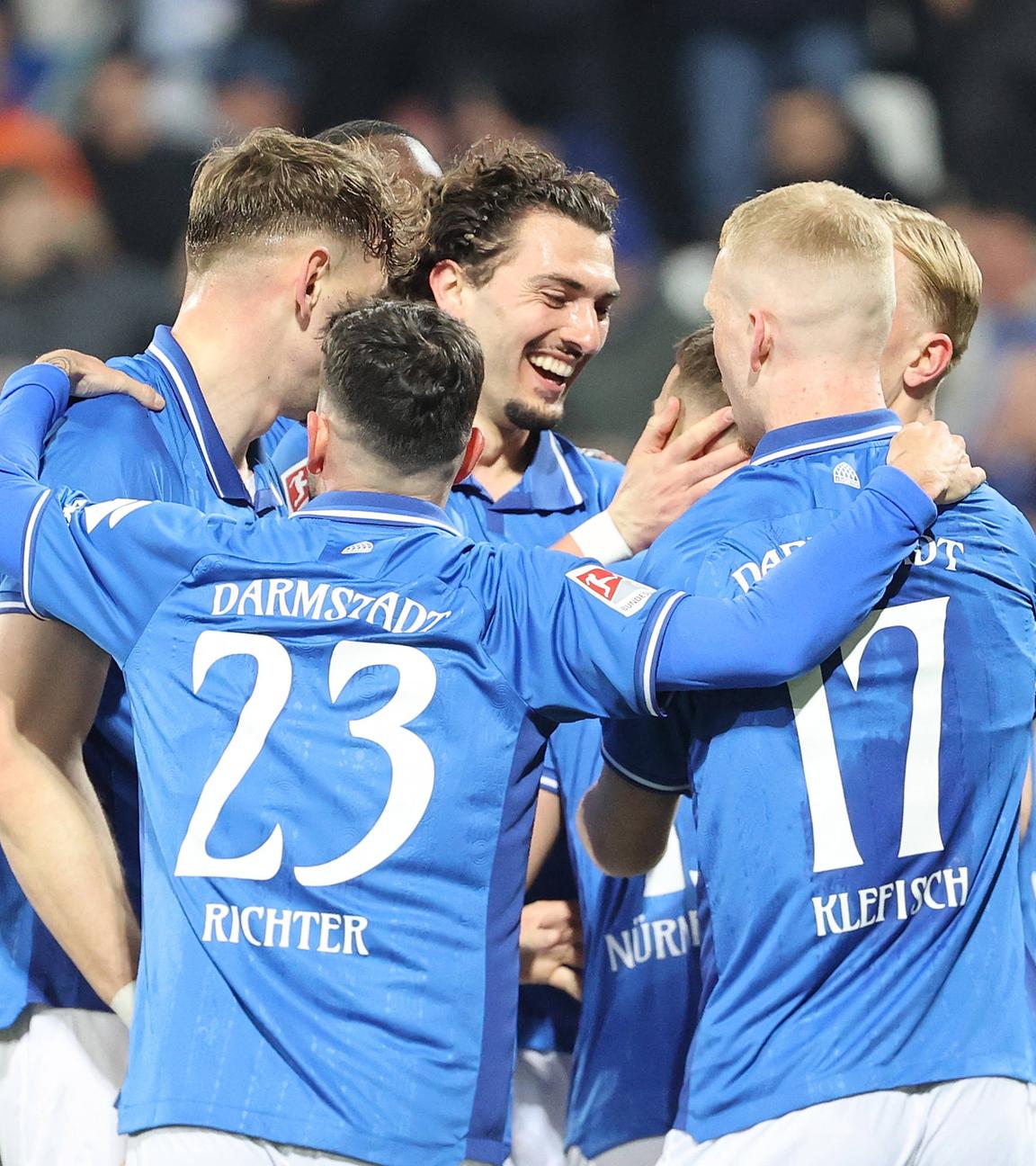 Fabian Nürnberger (SV Darmstadt 98) jubelt nach seinem Tor zum 1:0 am 21.03.2026 in Darmstadt.