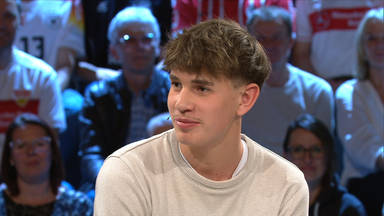 Balljunge Noel Urbaniak während seinem Interview im aktuellen Sportstudio.