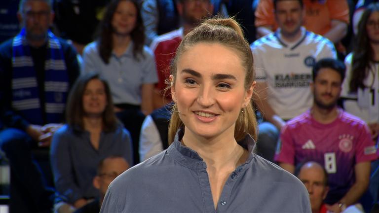 Die deutsche Para-Schwimmerin Elena Semechin im aktuellen Sportstudio.