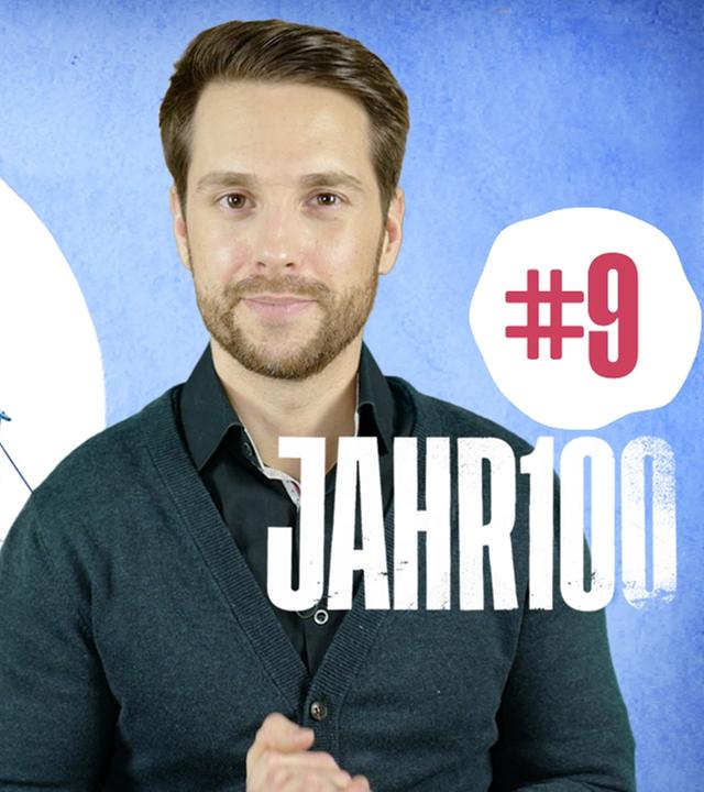 Mirko Drotschmann neben der Graifk eines Wikingers und Winkingerschiffes