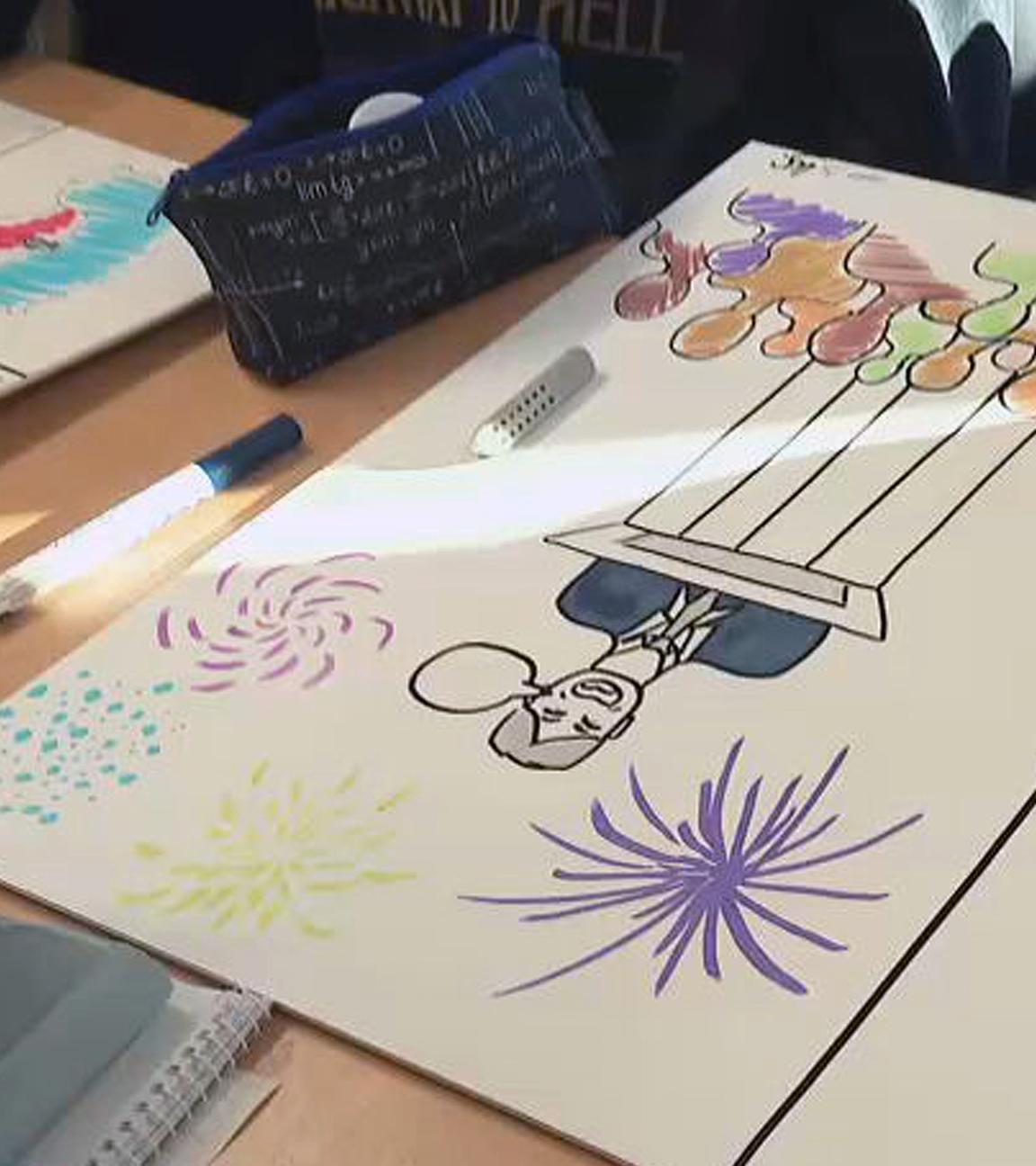 Berliner Comiczeichner helfen Schülern den Mauerfall näher zu bringen.