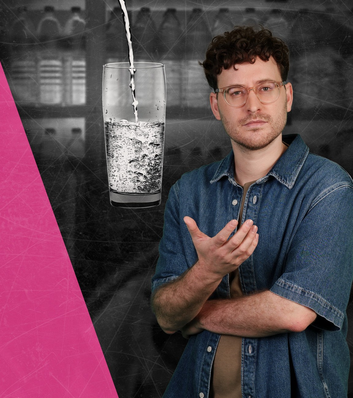 Max Humpert im Hintergrund ein Glas mit Wasser