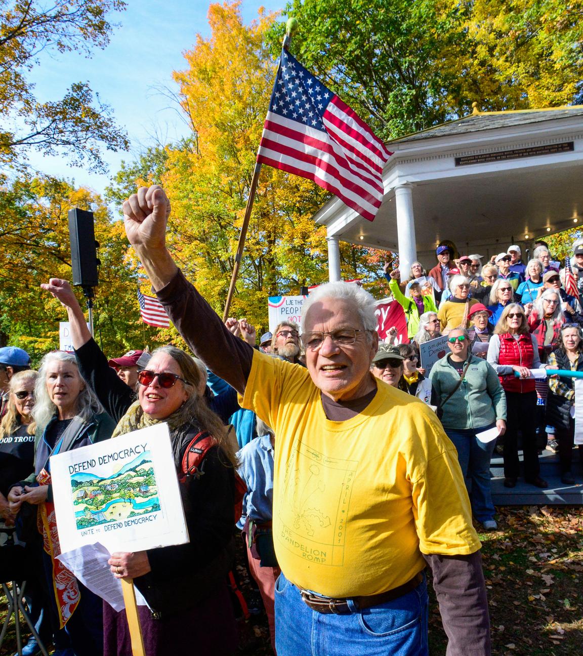«No Kings» Demonstrationen - Brattleboro