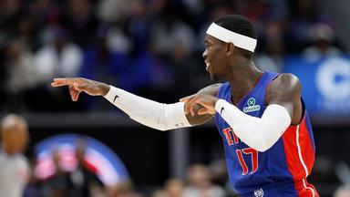 Basketball: NBA, Detroit Pistons - New Orleans Pelicans: Dennis Schröder jubelt in der letzten Minute des NBA-Basketballspiels.