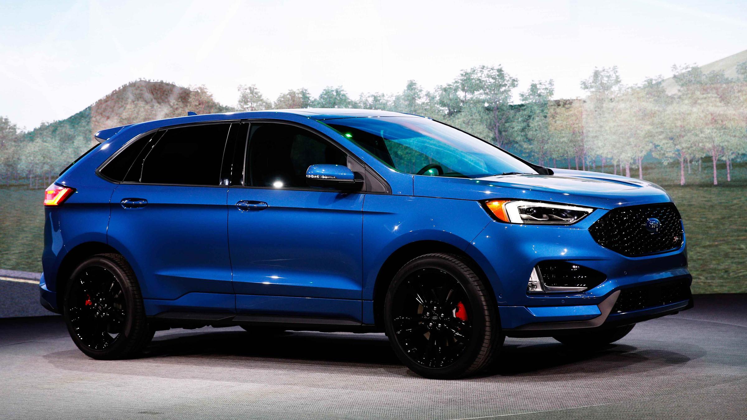 Detroit Auto Show 2018 (USA) - 2019 Ford Edge