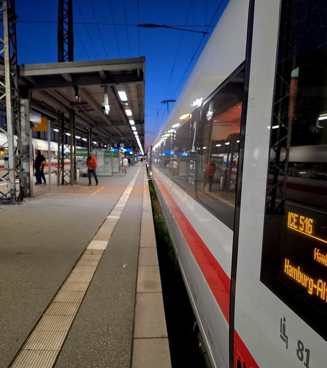 Train services suspended in Germany amid nationwide railway radio disruption