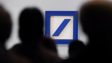 Razzia bei der Deutschen Bank: Verdacht der Geldwäsche