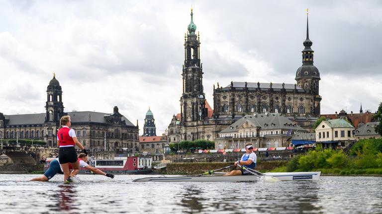 Der Dresdner Karl Schulze vom Berliner Ruder-Club in Aktion bei der Deutschen Meisterschaft am 01.08.2025.