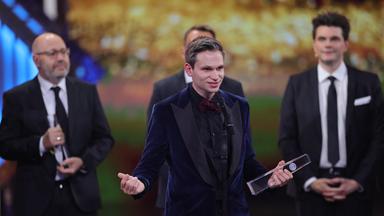 Fabian Köster bei der Verleihung des Deutschen Fernsehpreises.