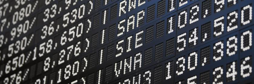 Anzeigetafel mit Aktien