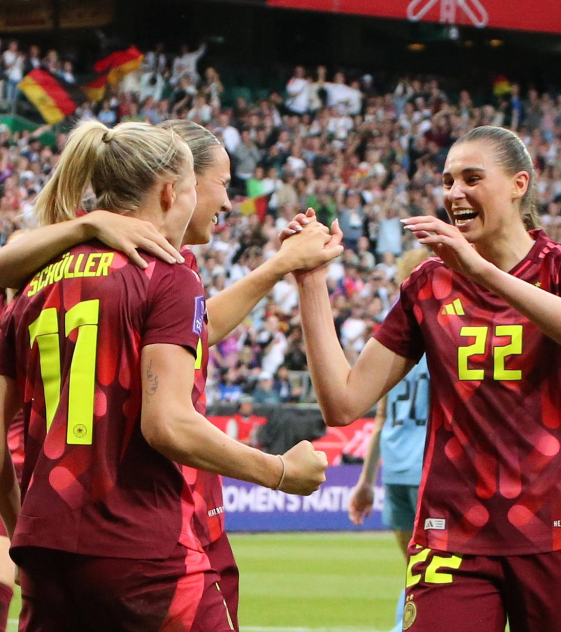 Jubel der deutschen Mannschaft nach dem Tor von Lea Schüller.