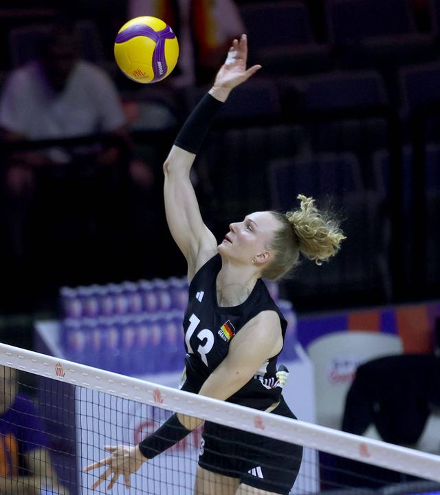 Emilia Weske (Deutschland) ist in Aktion. 