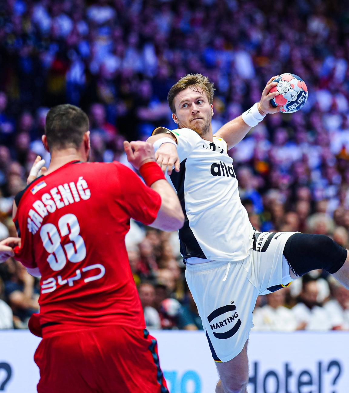 Franz Semper (Deutschland, 32) kämpft. 