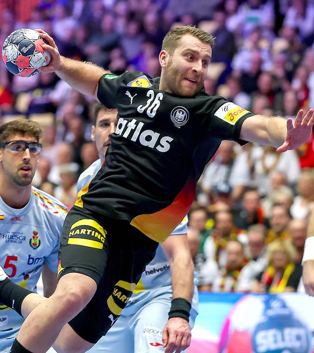 Lukas Mertens