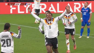 Deutsche Nationalspieler jubeln nach einem Tor