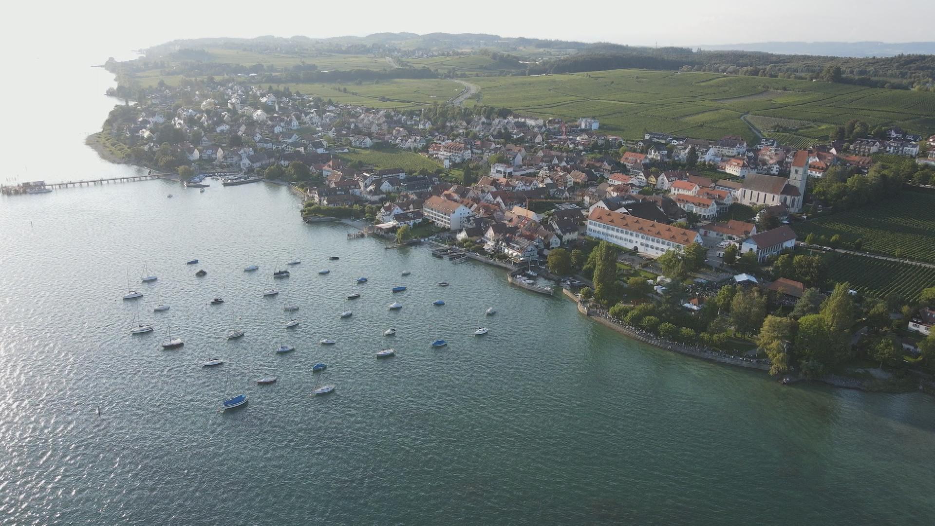 Ort am Bodensee aus der Vogelperspektive