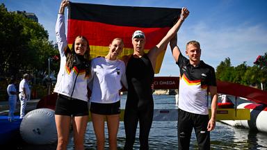 Julia Ackermann, Isabel Gose, Florian Wellbrock und Oliver Klemet treten in der 4×1500-Meter-Mixed-Staffel in der Seine an.