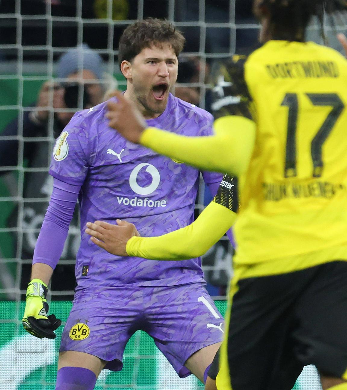 Gregor Kobel im Spiel gegen Frankfurt am 28.10.25