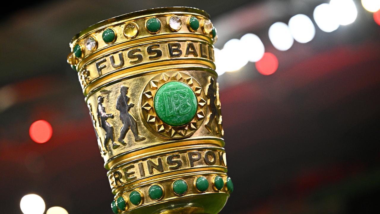 DFBカップ：バイエル・レバークーゼンがFCバイエルンを歓迎