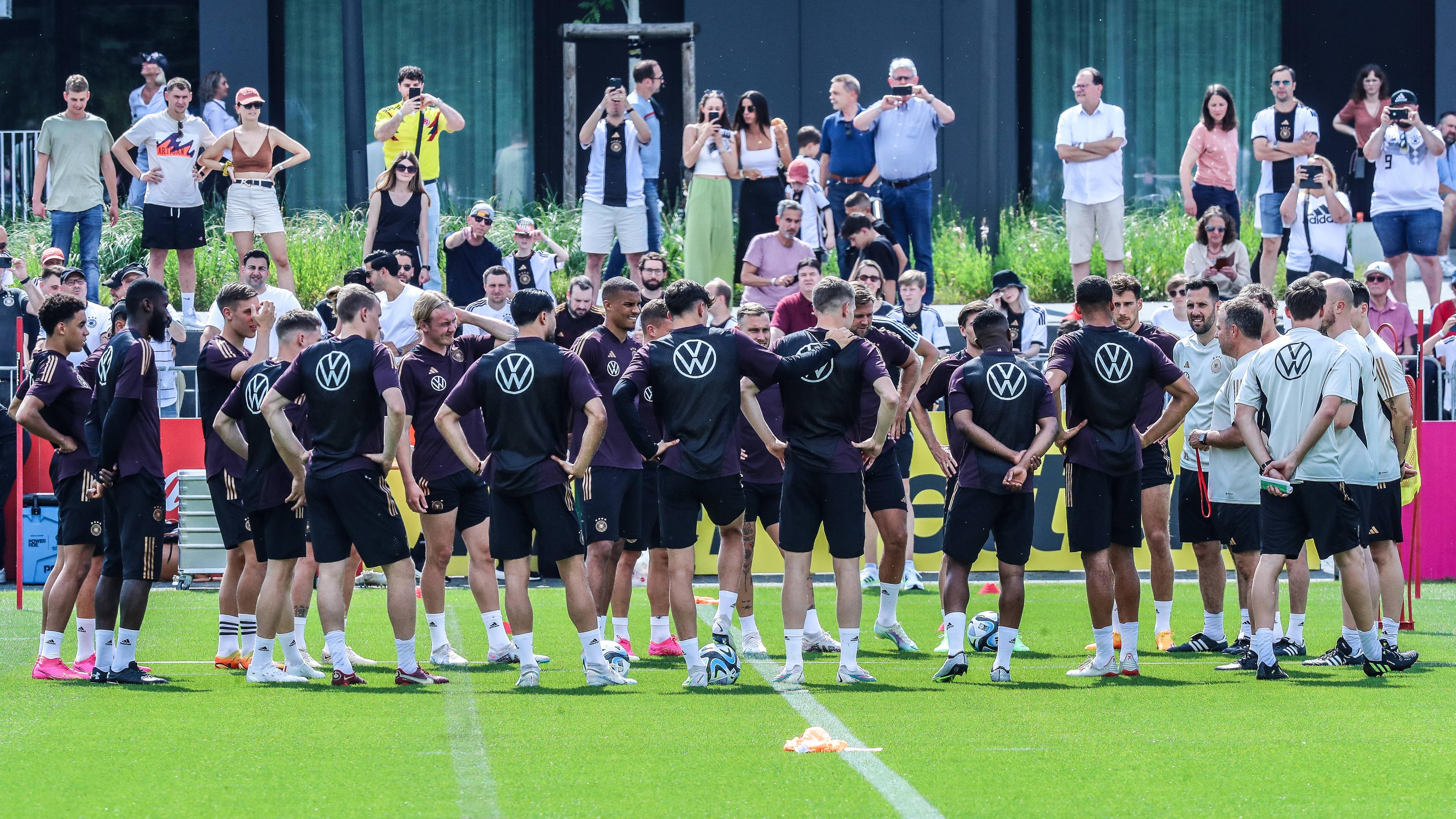 Fussball, Nationalmannschaft Saison 2022 / 2023 DFB Training 08.06.2023, DFB-Campus Teamkreis DFB Frankfurt am Main DFB-Campus Hessen