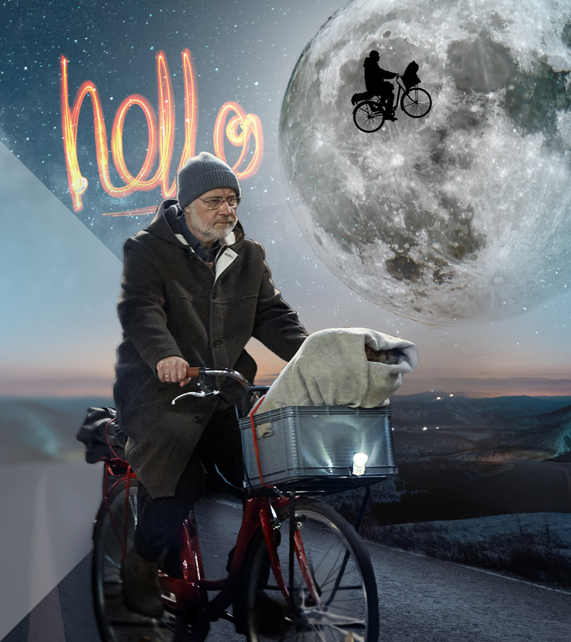 Harald Lesch auf Fahrrad vor großem Mond und dem Schriftzug "hello".