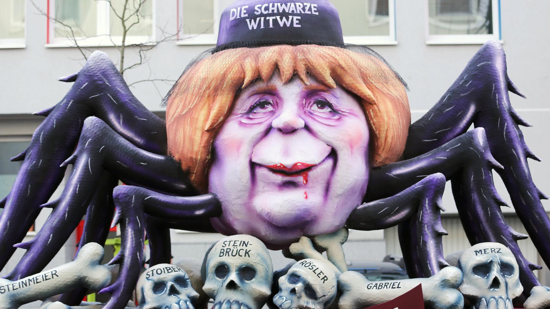 Rosenmontag am Rhein - Düsseldorf: Die Schwarze Witwe