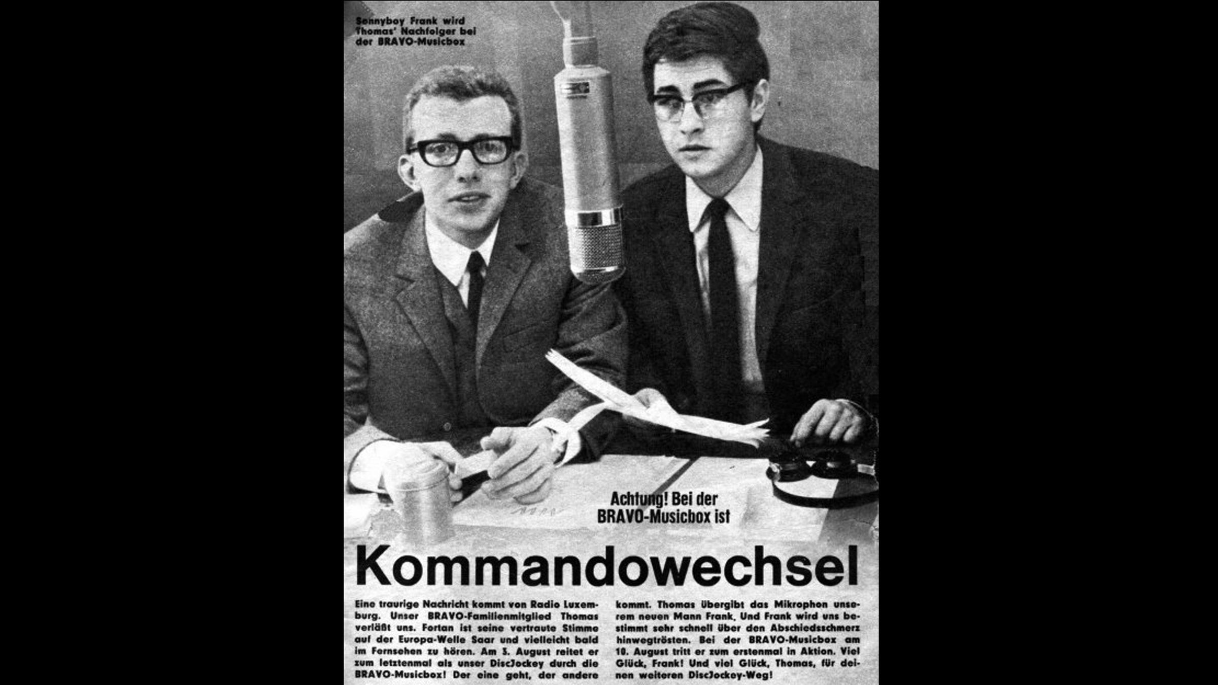 Archiv: Frank Elstner übernimmt von Dieter Thomas Heck die Bravo-Musikbox bei Radio Luxemburg, aufgenommen am 01.01.1966